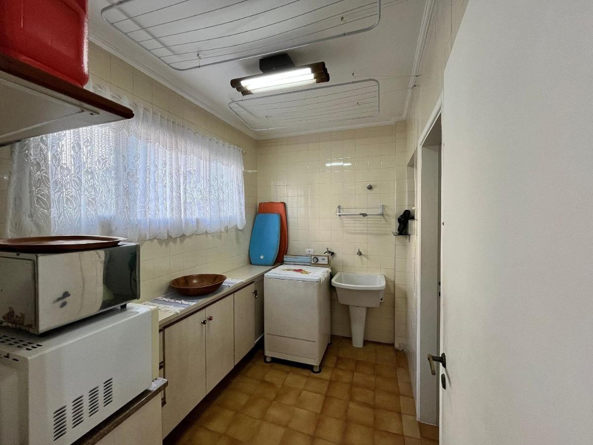 Super Aconchegante E Espacoso - Sacada Ampla E Perto Da Praia - Super Confortavel - Ap. 13 - Ed. Maison Du Parc Guarujá Buitenkant foto